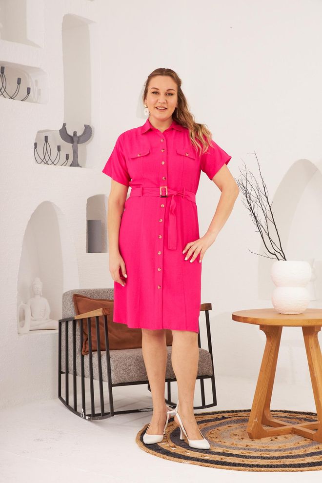 Robe droite à ceinture