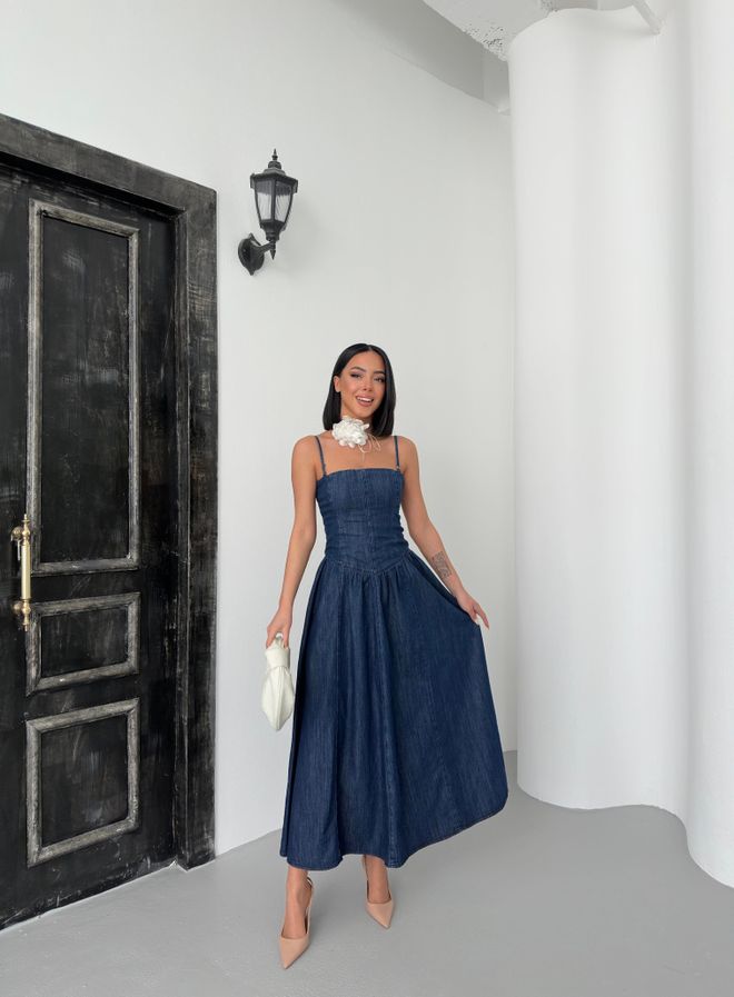 Robe en jeans à bretelles