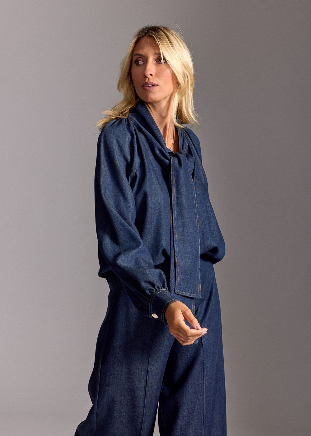 CHEMISE À LAVALLIÈRE EN LYOCELL DENIM LOLI