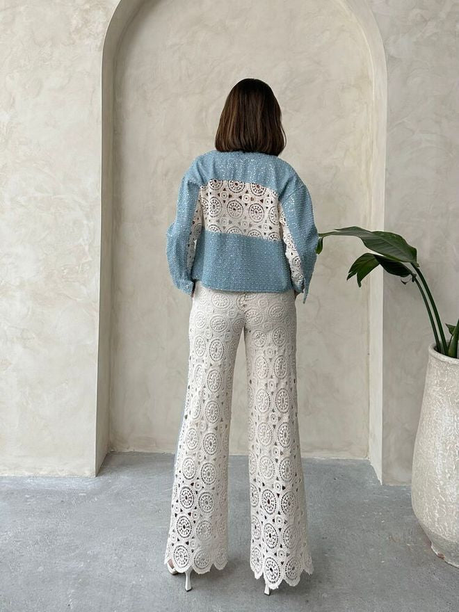 Veste dentelée et pallettée