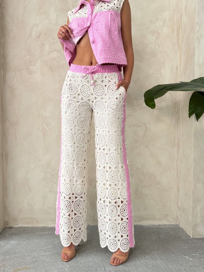Pantalon en dentelle et pailletée