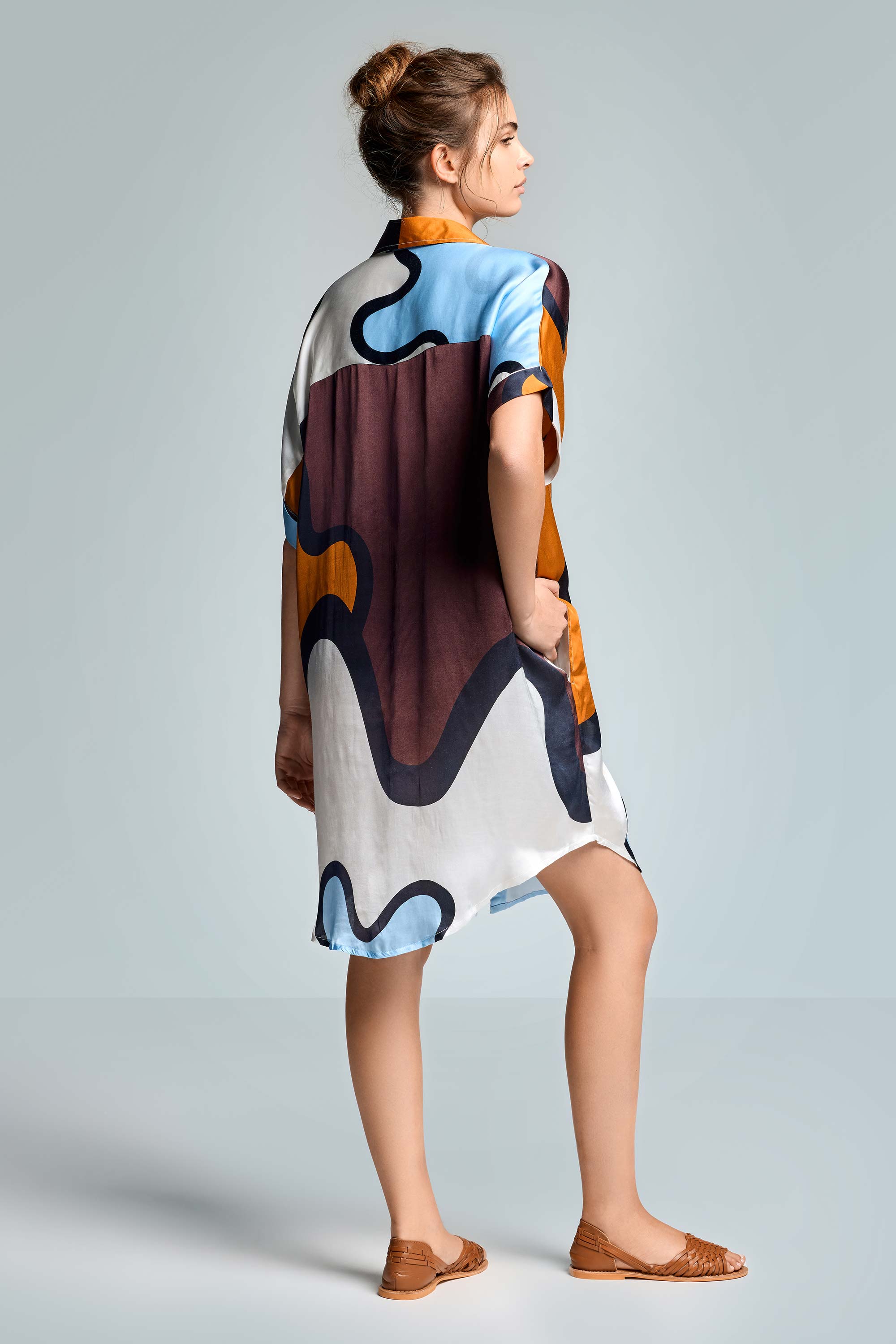 Robe courte fluide