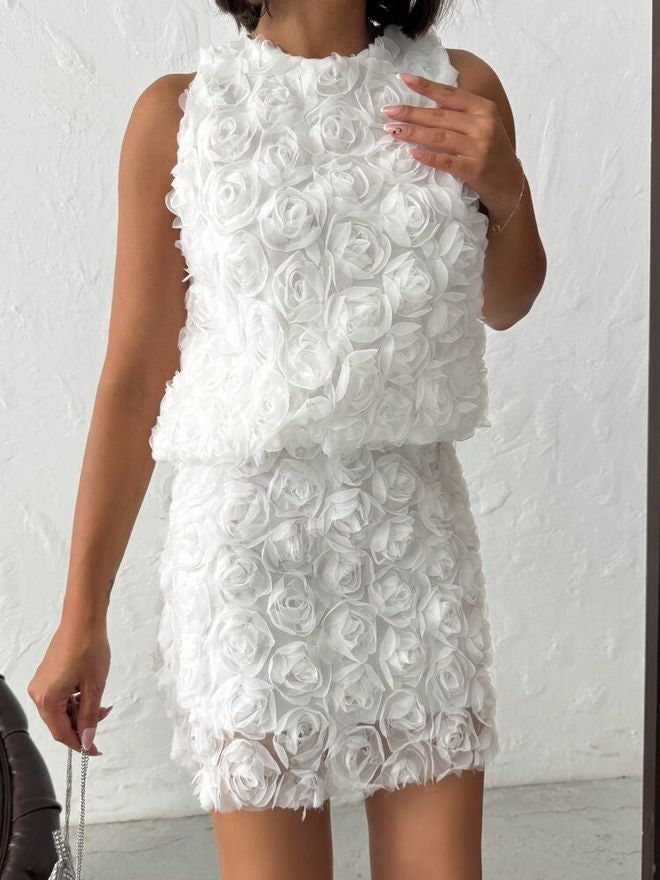 Ensemble top et jupe rose brodée