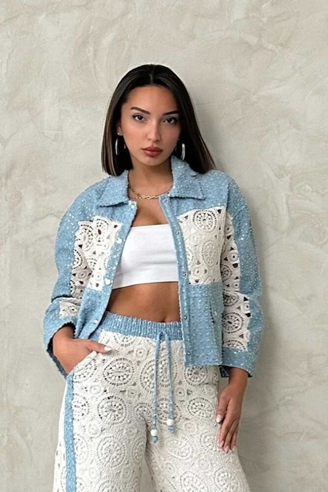 Pantalon en dentelle et pailletée