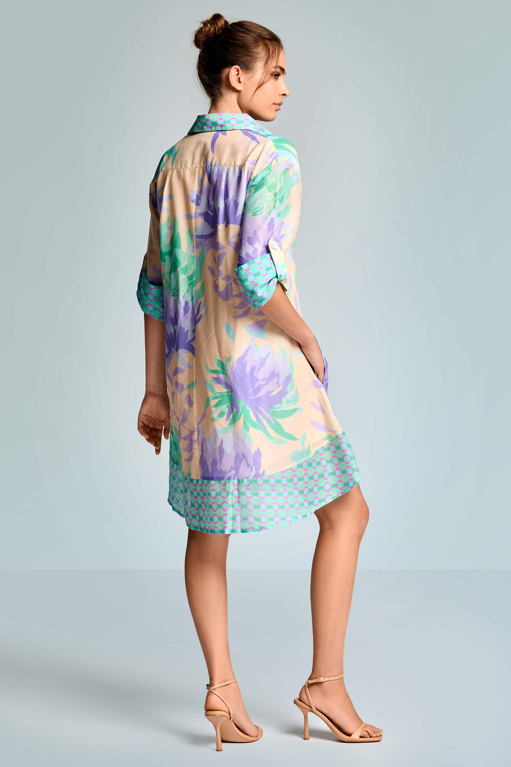 Robe courte multicolore