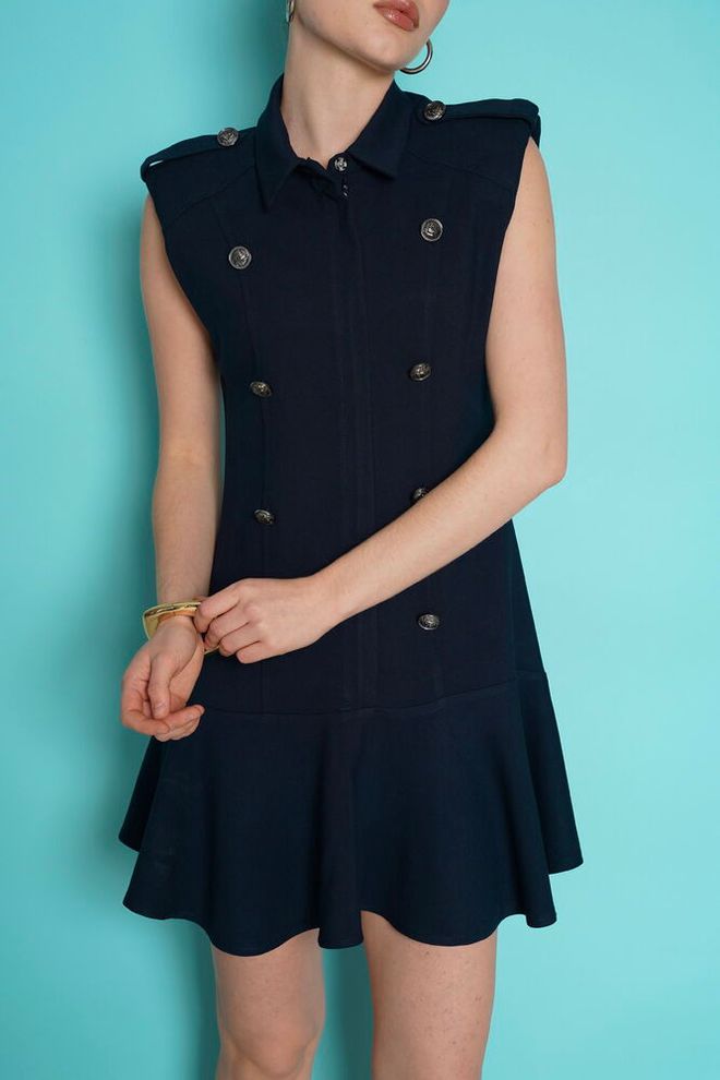 Robe courte avec Encolure Échancrée Et Manches Mancherons
