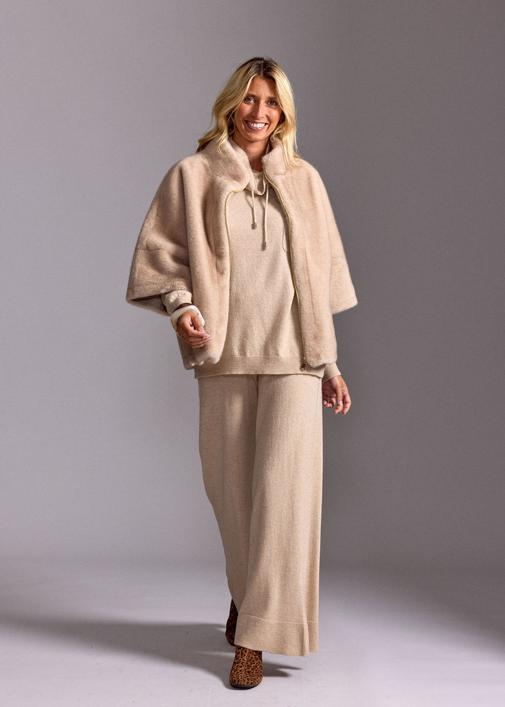 VESTE EN FAUSSE FOURRURE MANCHES 3/4 MELO BEIGE